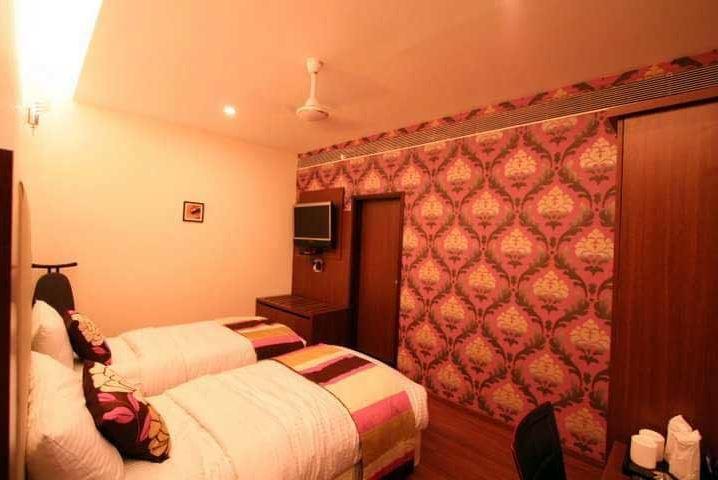 Hotel Florence Raipur (Chhattisgarh) Bagian luar foto